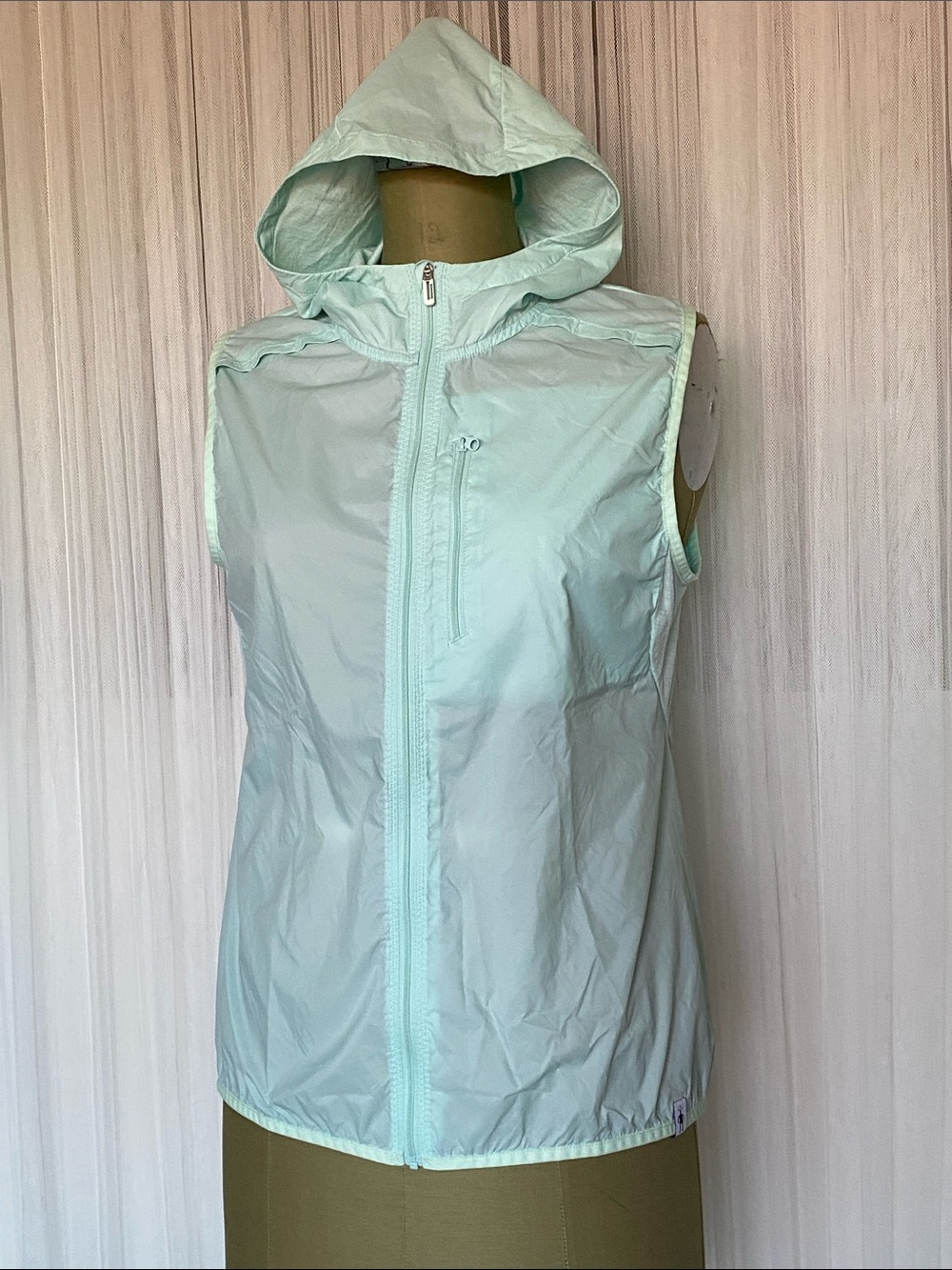 Smartwool Mint Lightweight Hooded Vest
Size M